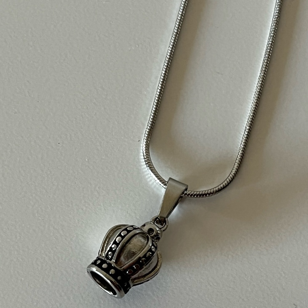 Beautiful Silver Crown Necklace from Argentina